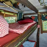 캠프장 Baumhaushotel - Geheime Welt Von Turisede - Kulturinsel Einsiedel Zentendorf