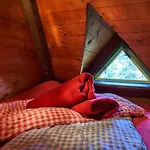 캠프장 Baumhaushotel - Geheime Welt Von Turisede - Kulturinsel Einsiedel Zentendorf