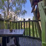 Baumhaushotel - Geheime Welt Von Turisede - Kulturinsel Einsiedel 캠프장 Zentendorf