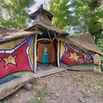 캠프장 Baumhaushotel - Geheime Welt Von Turisede - Kulturinsel Einsiedel *