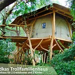 Baumhaushotel - Geheime Welt Von Turisede - Kulturinsel Einsiedel *