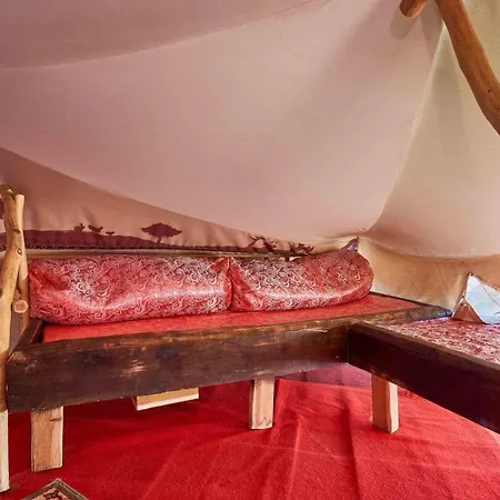 Baumhaushotel - Geheime Welt Von Turisede - Kulturinsel Einsiedel * Zentendorf
