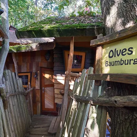 Baumhaushotel - Geheime Welt Von Turisede - Kulturinsel Einsiedel Campsite