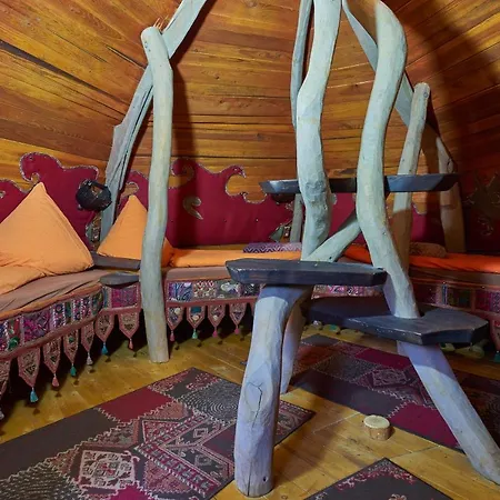 Baumhaushotel - Geheime Welt Von Turisede - Kulturinsel Einsiedel Campsite *
