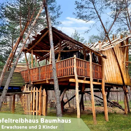 Baumhaushotel - Geheime Welt Von Turisede - Kulturinsel Einsiedel *